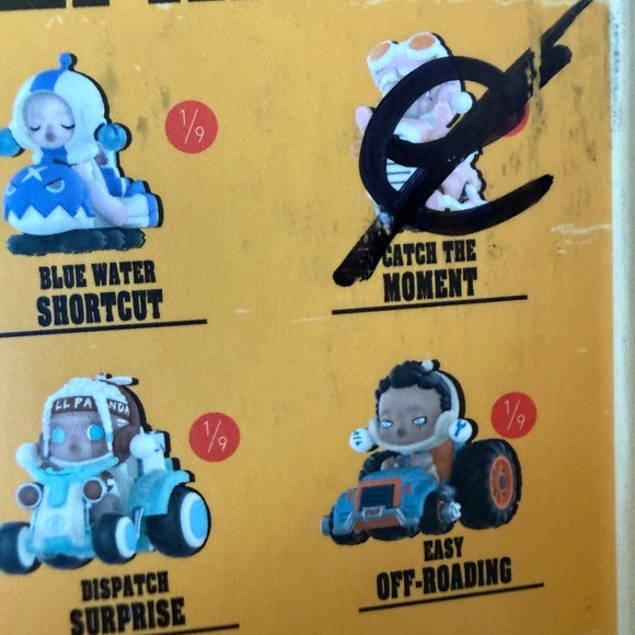 Skullpanda Discontinued Laid back Tomorrow series. “Catch the Moment” Rare. - Picture 6 of 9